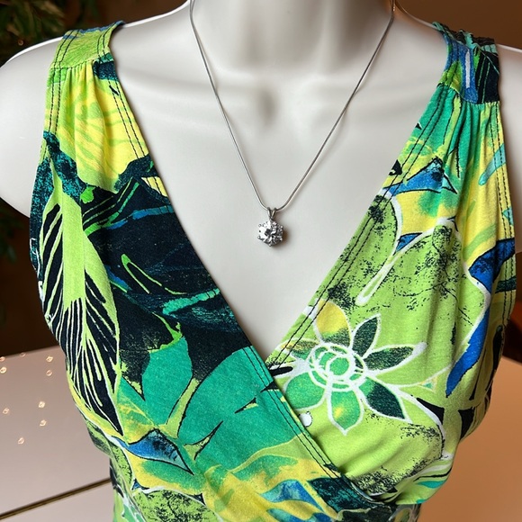 🌴CACHE FLORAL TROPICAL V NECK RUCHED SIDE TOP SIZE SMALL🌺🌴 - Picture 4 of 13